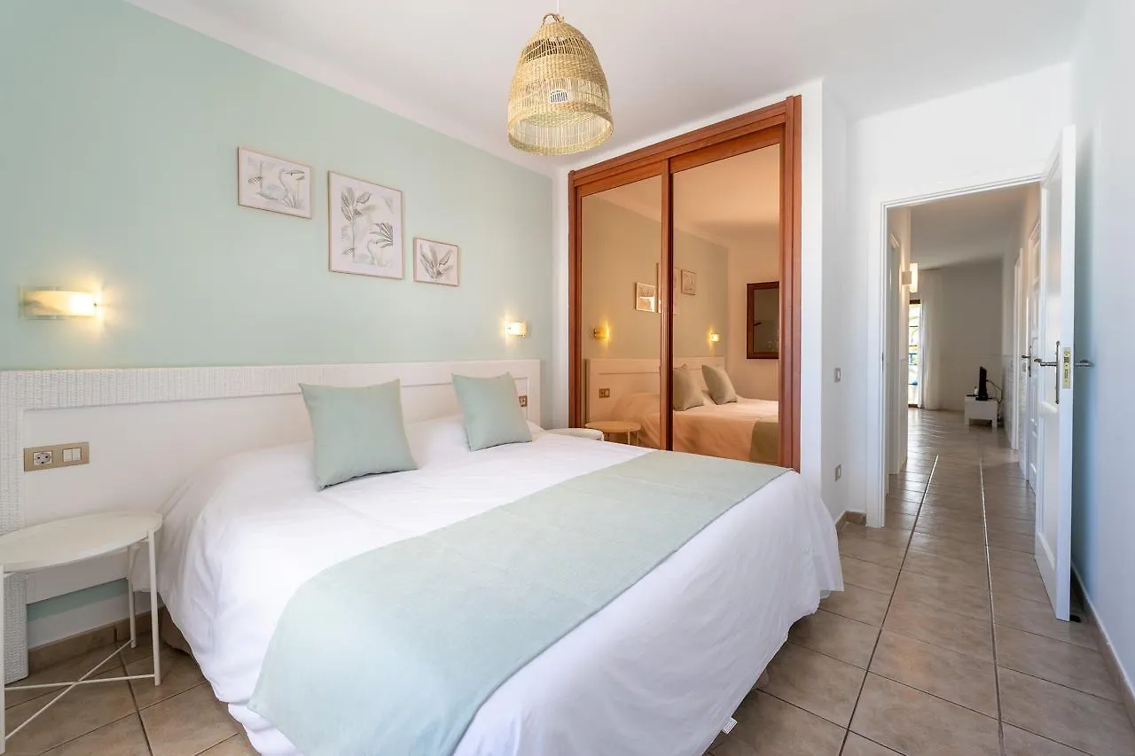 Apartamentos Isla De Lobos - Adults Only Puerto del Carmen  Puerto del Carmen (Lanzarote)